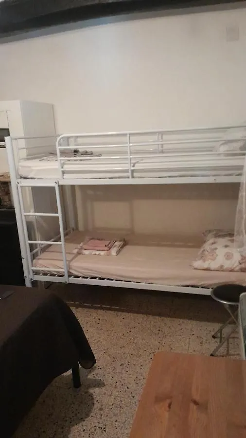 Ferienwohnung Stanza Con Bagno Privato Calcinaia Privatunterkunft